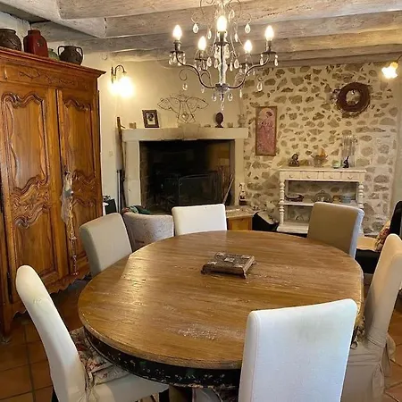 Chaleureux Avec Piscine Privee Casa de Férias Sainte Anastasie (Gard)